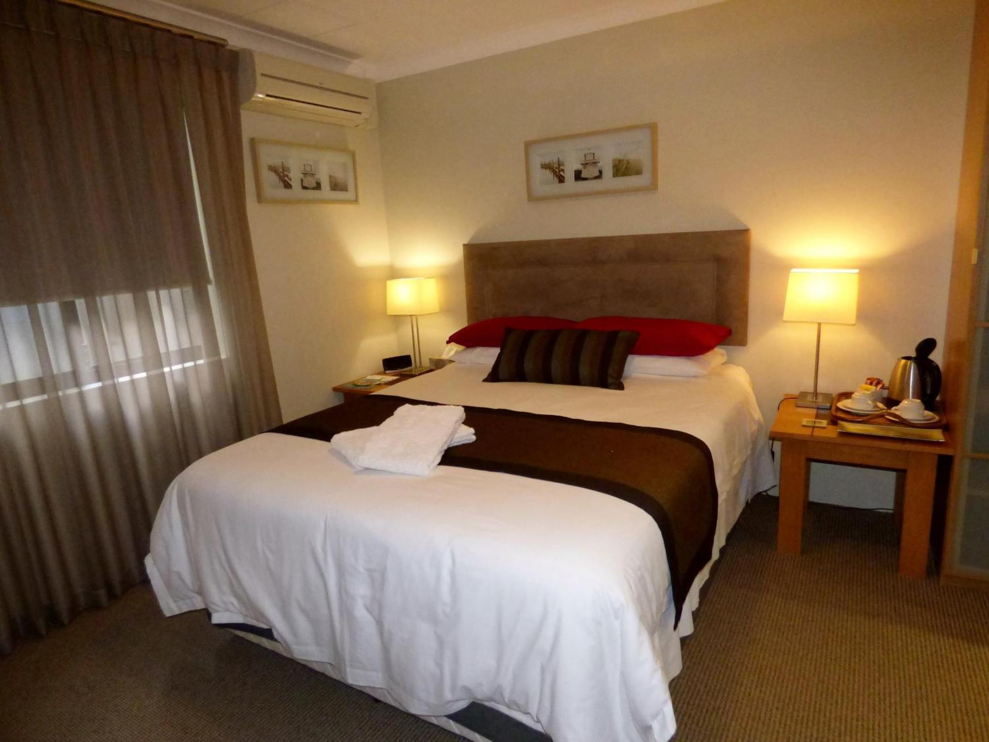 Breakwater Short Stay Mandurah Exterior photo