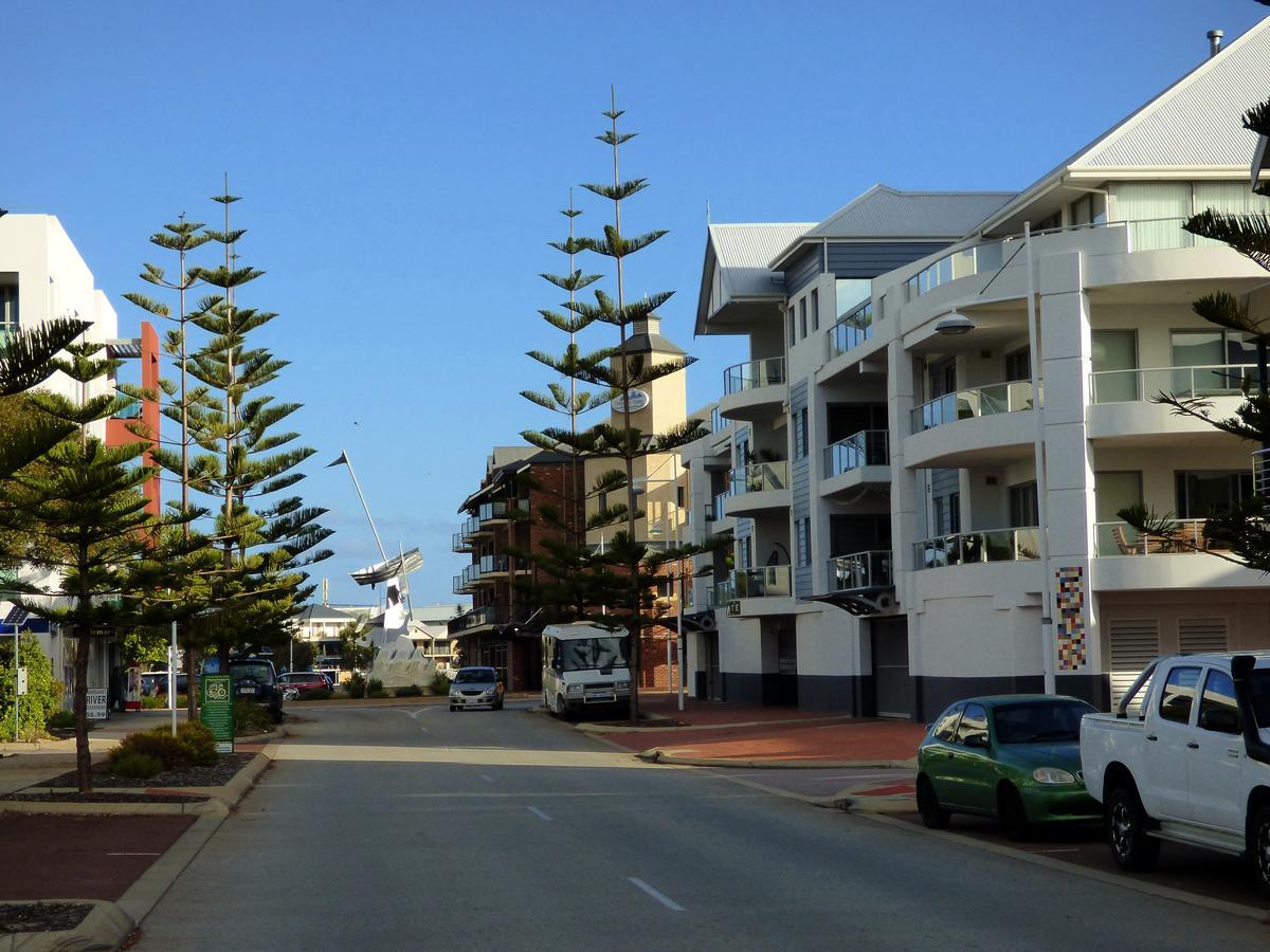 Breakwater Short Stay Mandurah Exterior photo