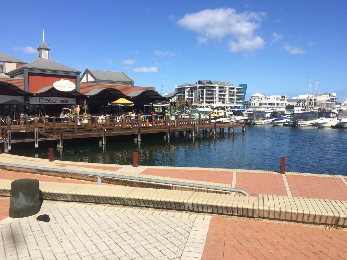 Breakwater Short Stay Mandurah Exterior photo